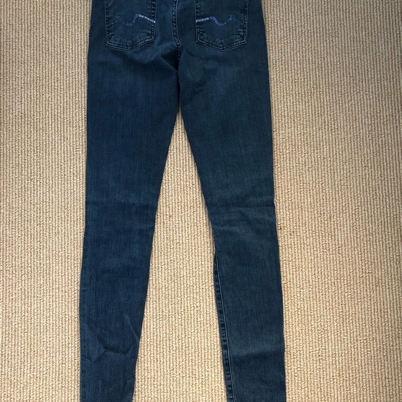 7 for All Mankind Skinny Jeans - Picture 2 of 3